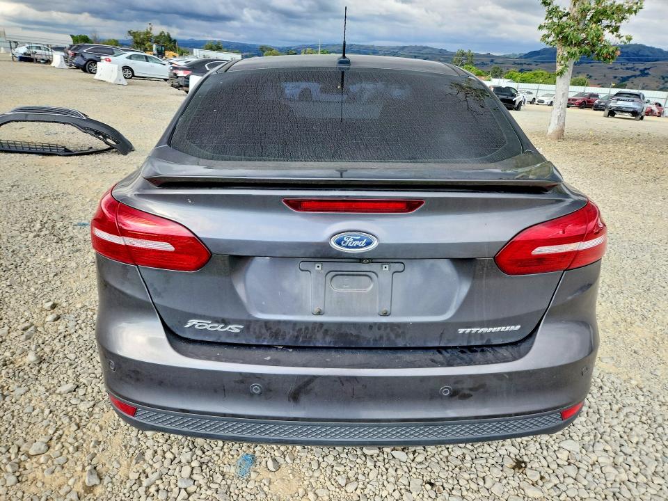 2017 Ford Focus მანქანა იყიდება აუქციონზე, vin: 1FADP3J20HL287743, აუქციონის ნომერი: 52532806
