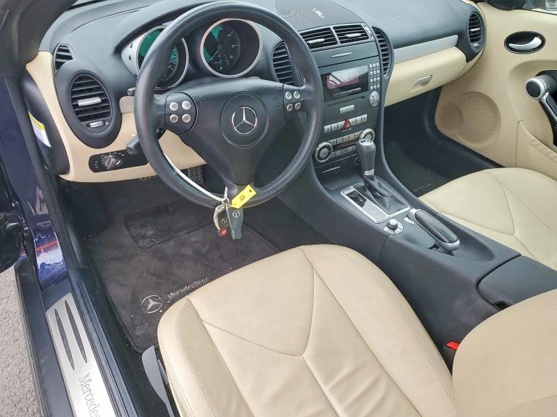 52238006 :رقم المزاد ، WDBWK54F46F100039 vin ، 2006 Mercedes-benz Slk مزاد بيع