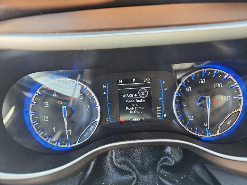 52473156 :رقم المزاد ، 2C4RC1DGXHR577244 vin ، 2017 Chrysler Pacifica مزاد بيع