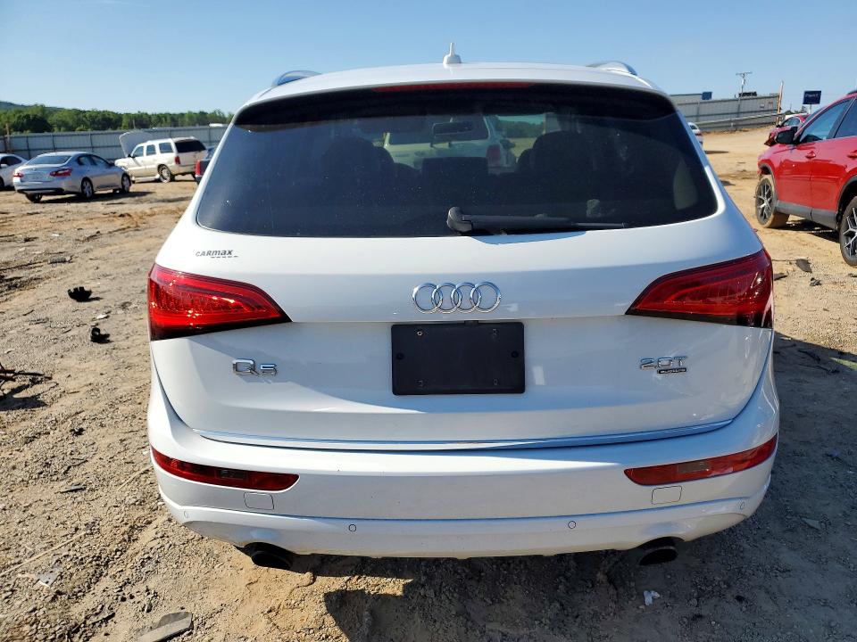 2015 Audi Q5 მანქანა იყიდება აუქციონზე, vin: WA1LFAFPXFA045689, აუქციონის ნომერი: 52229816