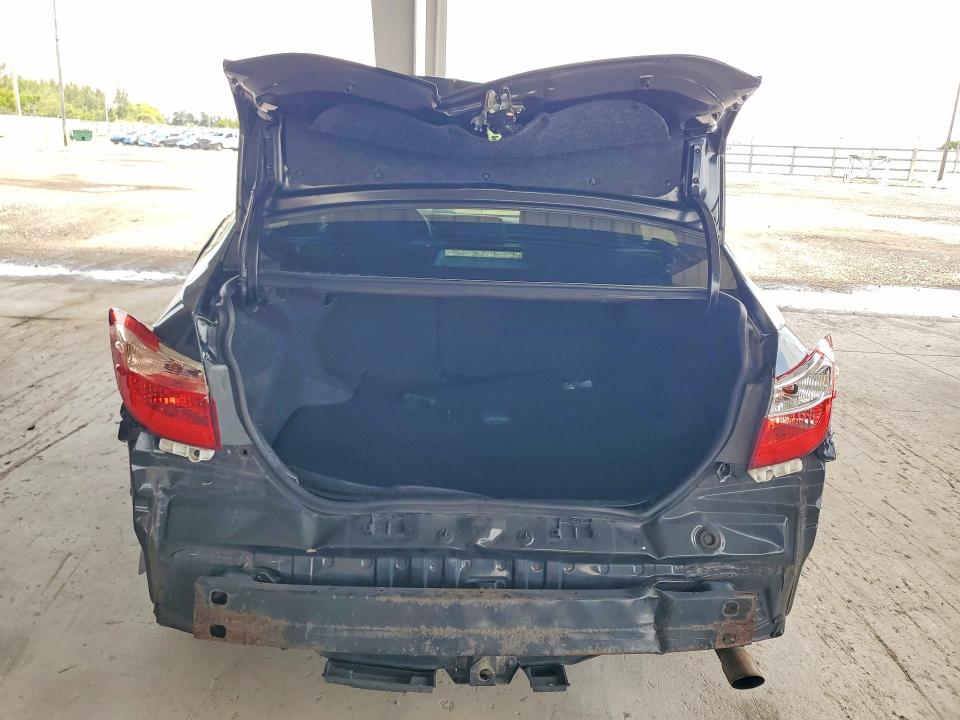 54886586 :رقم المزاد ، 5YFBURHE3HP628038 vin ، 2017 Toyota Corolla مزاد بيع