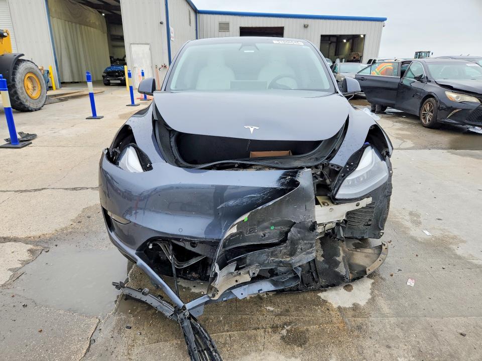 Продажа на аукционе авто 2021 Tesla Model Y, vin: 5YJYGDEF0MF251336, номер лота: 51866546