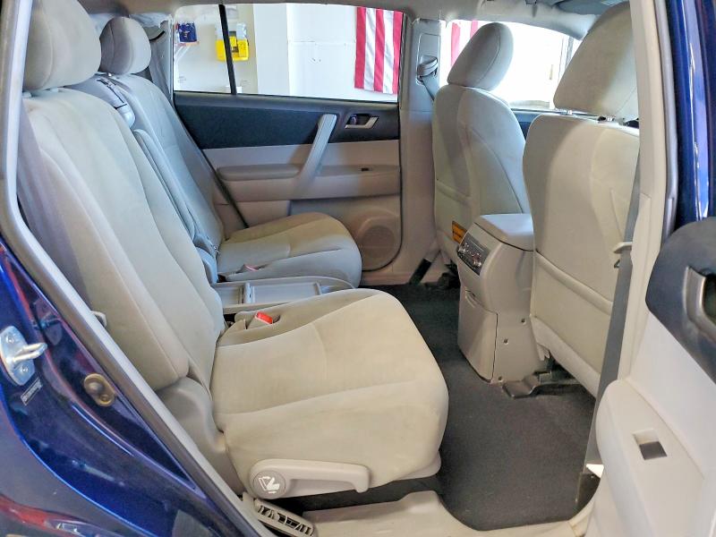 51911676 :رقم المزاد ، 5TDBK3EH4DS230047 vin ، 2013 Toyota Highlander مزاد بيع