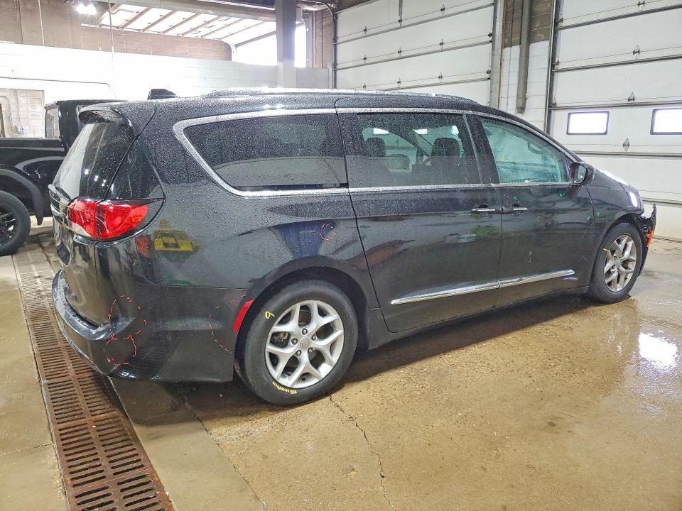 52702296 :رقم المزاد ، 2C4RC1EG3HR534251 vin ، 2017 Chrysler Pacifica مزاد بيع
