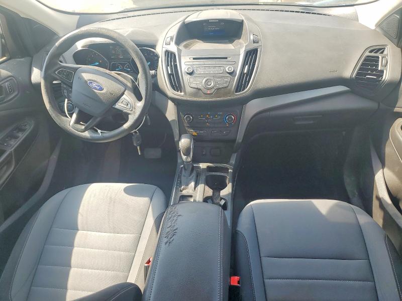 53086496 :رقم المزاد ، 1FMCU0F75HUB80291 vin ، 2017 Ford Escape مزاد بيع