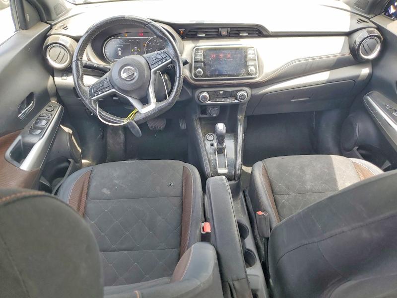 2018 Nissan Kicks მანქანა იყიდება აუქციონზე, vin: 3N1CP5CU5JL521498, აუქციონის ნომერი: 54681056