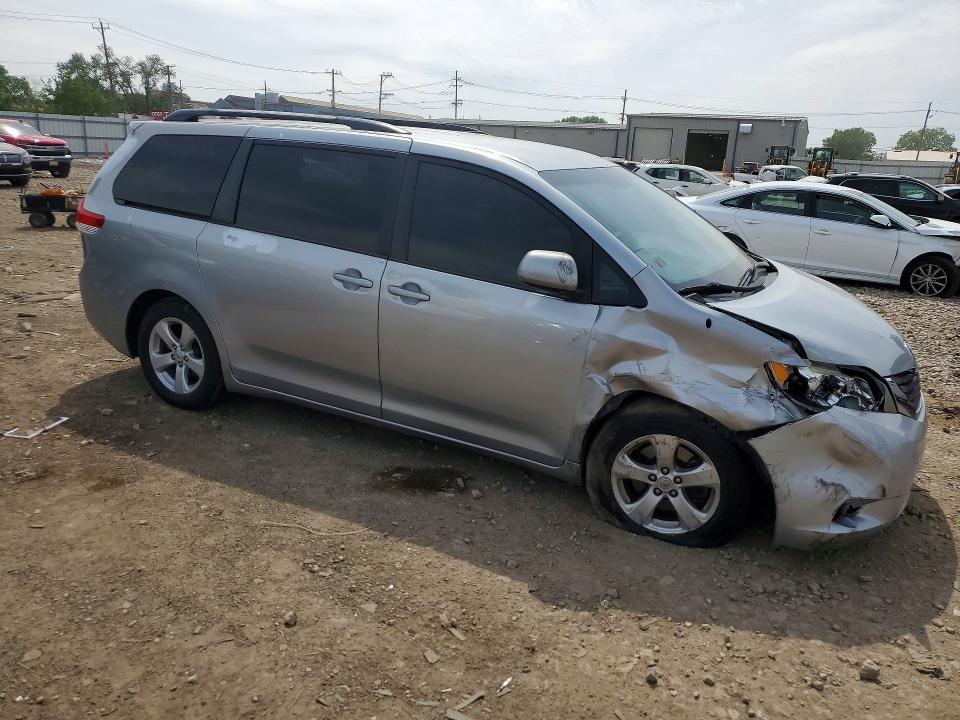 54621566 :رقم المزاد ، 5TDKK3DC1CS192247 vin ، 2012 Toyota Sienna مزاد بيع