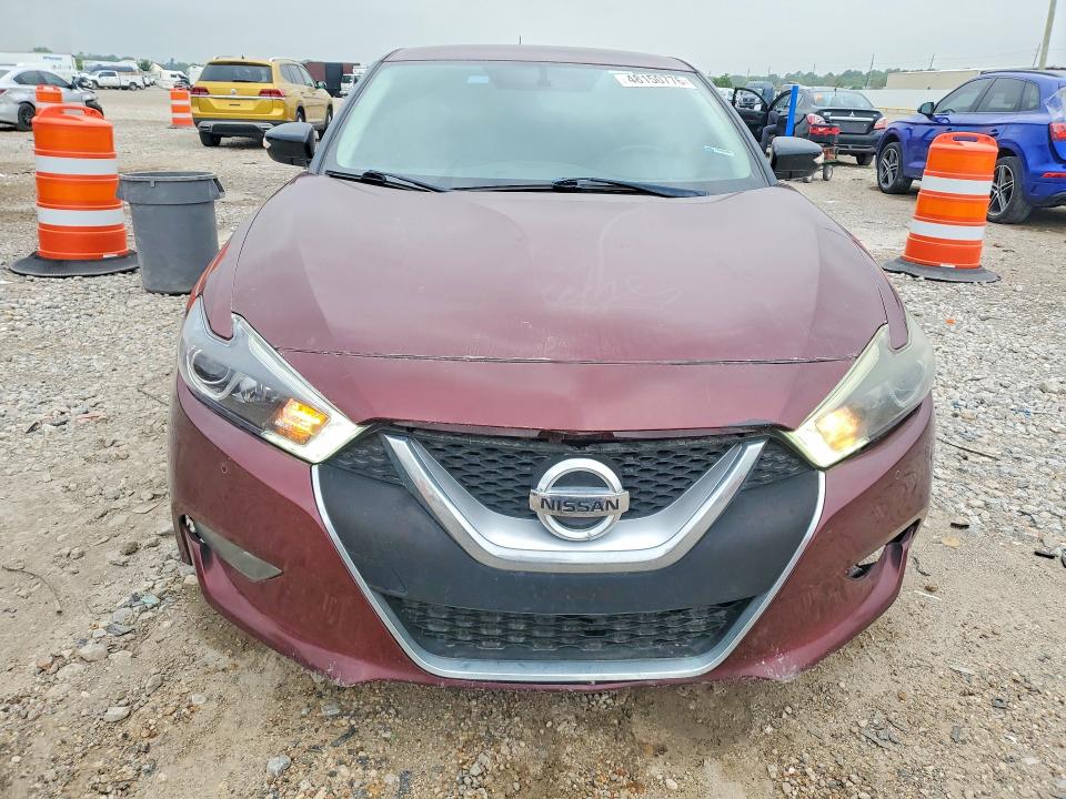 48150776 :رقم المزاد ، 1N4AA6AP5JC393886 vin ، 2018 Nissan Maxima مزاد بيع