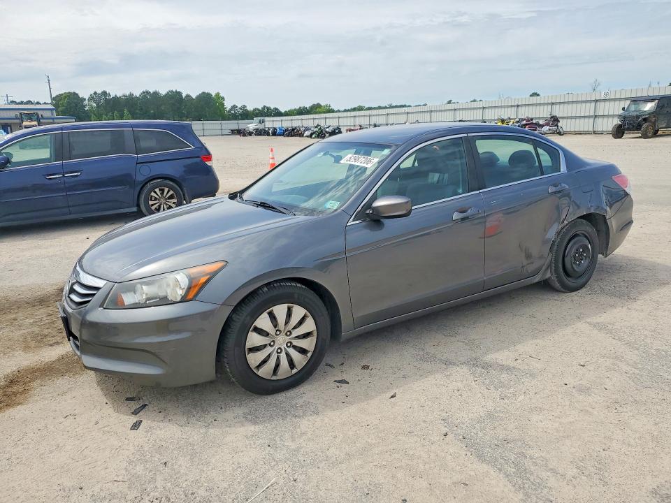 52987206 :رقم المزاد ، 1HGCP2F38BA127244 vin ، 2011 Honda Accord مزاد بيع