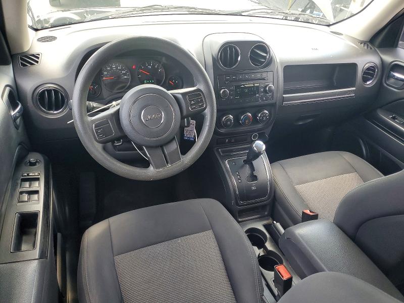 53402276 :رقم المزاد ، 1C4NJPBB1DD213516 vin ، 2013 Jeep Patriot Latitude 4wd مزاد بيع