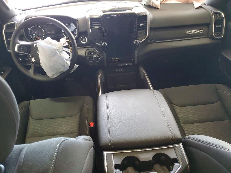 92184165 :رقم المزاد ، 1C6SRFFP5TN157964 vin ، 2026 Ram 1500 مزاد بيع