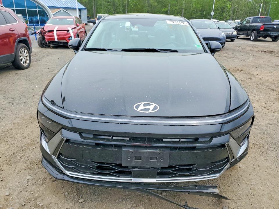 2025 Hyundai Sonata მანქანა იყიდება აუქციონზე, vin: KMHL64JA1SA505130, აუქციონის ნომერი: 52806626