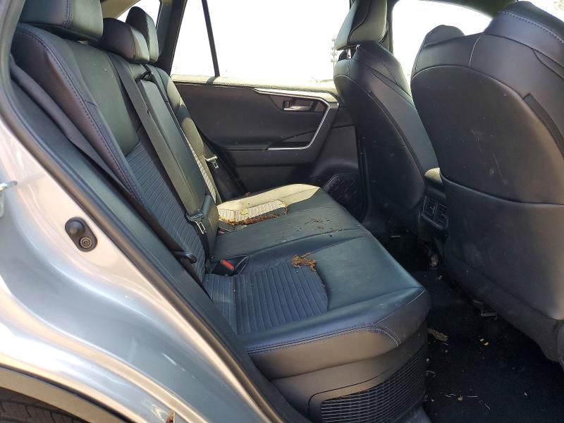 Продажа на аукционе авто 2021 Toyota Rav4, vin: 2T3E6RFV4MW025867, номер лота: 53745436