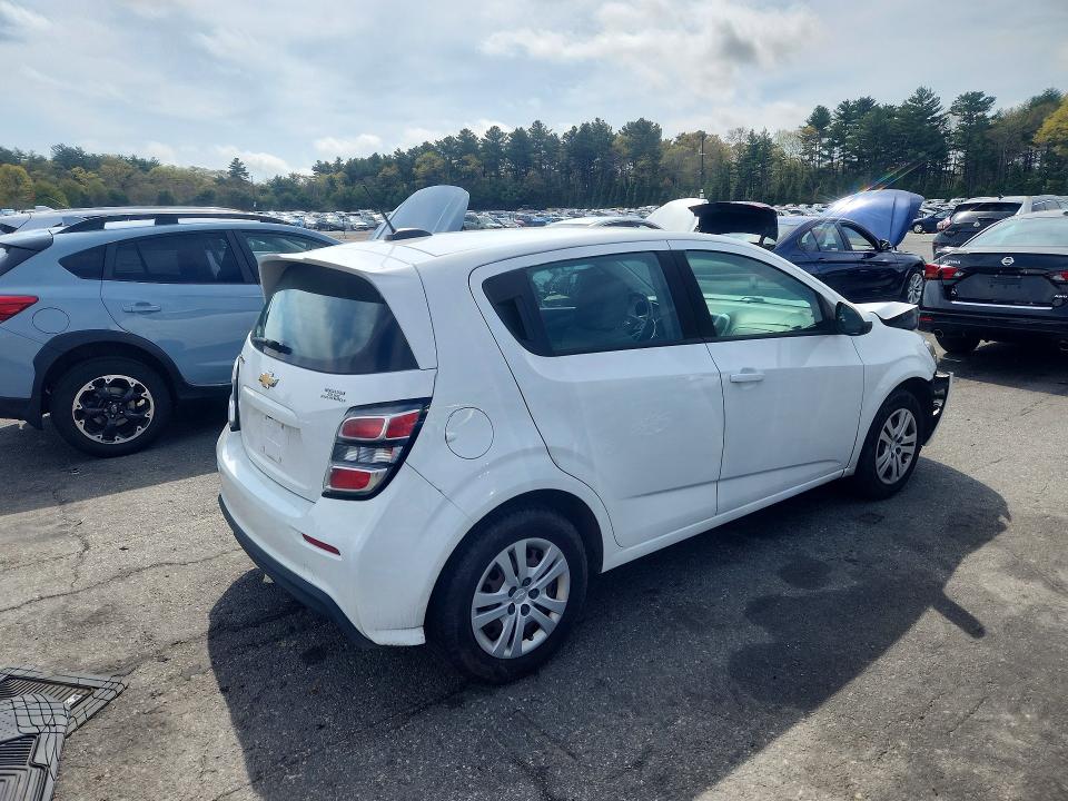 Продажа на аукционе авто 2020 Chevrolet Sonic, vin: 1G1JG6SB4L4104692, номер лота: 52572986