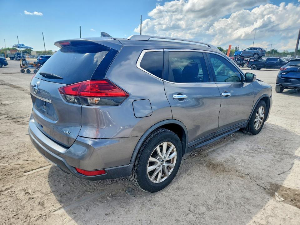 Продаж на аукціоні авто 2017 Nissan Rogue, vin: KNMAT2MT5HP530883, номер лоту: 53556776
