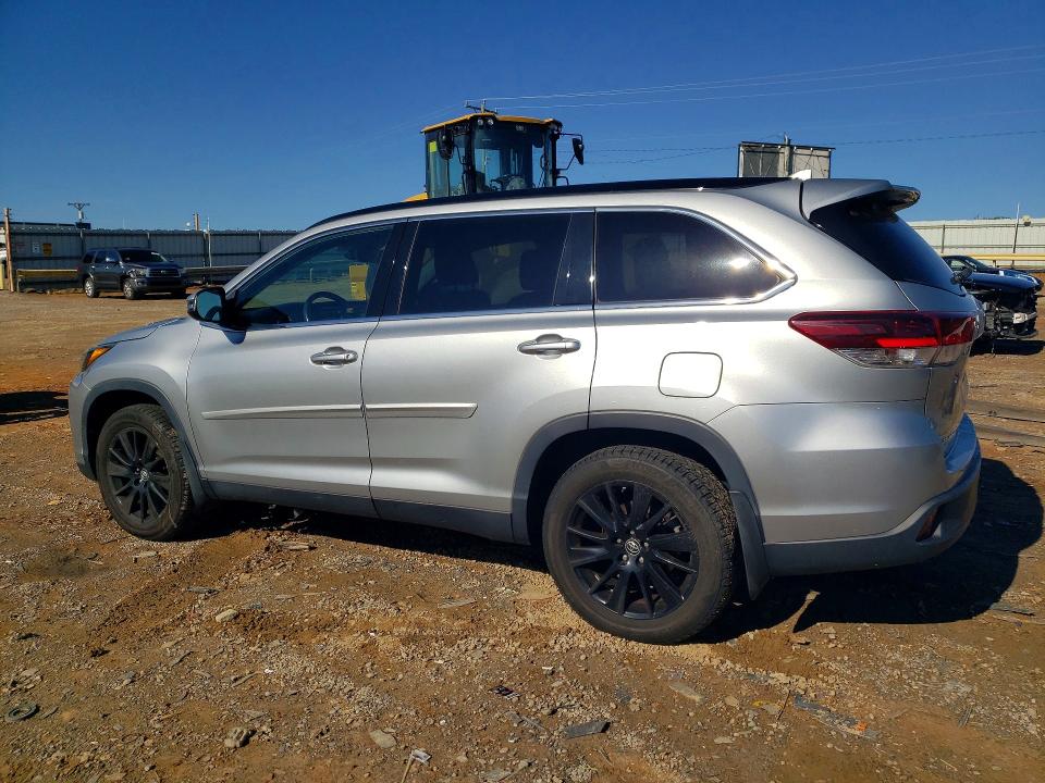 2019 Toyota Highlander მანქანა იყიდება აუქციონზე, vin: 5TDJZRFH3KS567220, აუქციონის ნომერი: 52486776