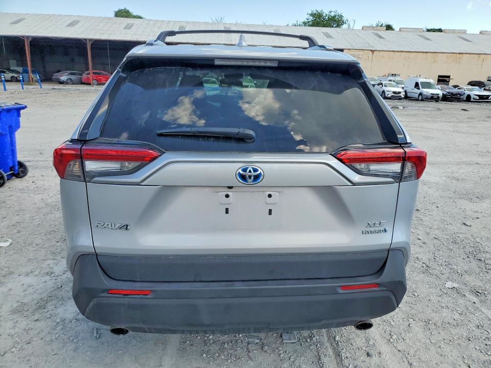 53598116 :رقم المزاد ، 4T3RWRFV1MU037007 vin ، 2021 Toyota Rav4 مزاد بيع