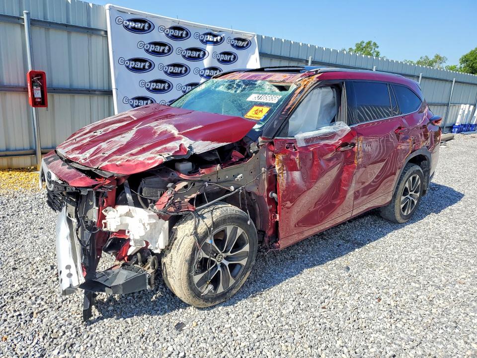 Продаж на аукціоні авто 2022 Toyota Highlander, vin: 5TDGZRAHXNS549545, номер лоту: 53165656