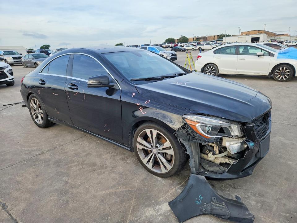 52131576 :رقم المزاد ، WDDSJ4EB3EN044338 vin ، 2014 Mercedes-benz Cla مزاد بيع