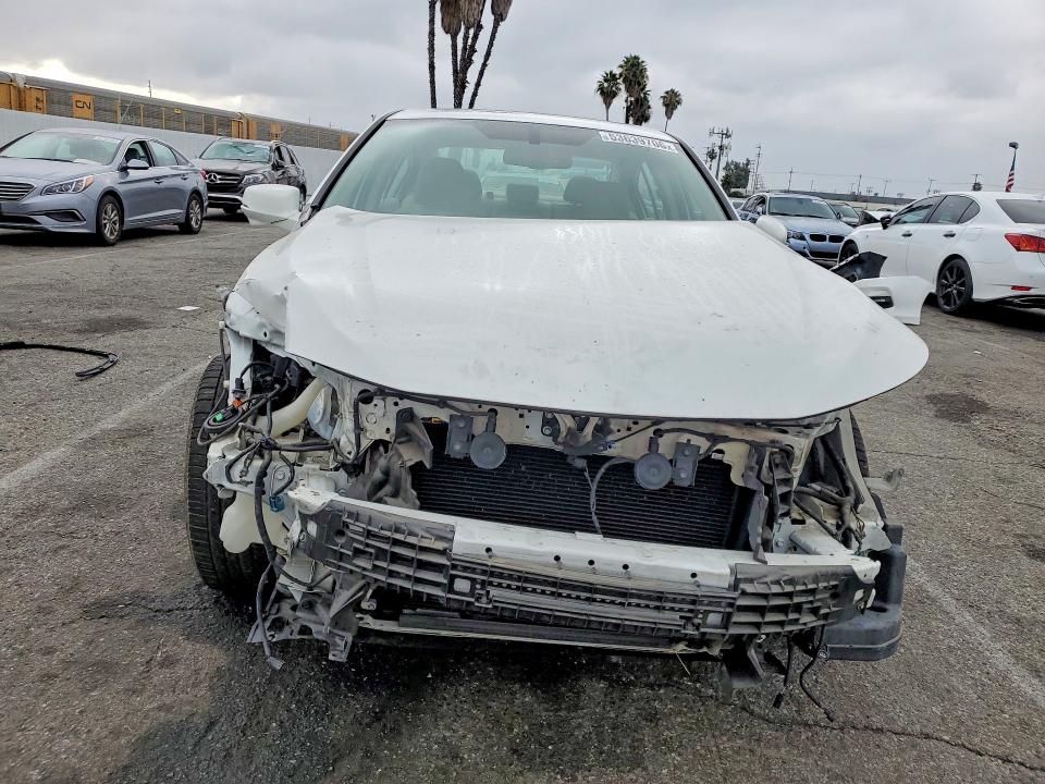 53639706 :رقم المزاد ، 1HGCR3F89GA000473 vin ، 2016 Honda Accord مزاد بيع