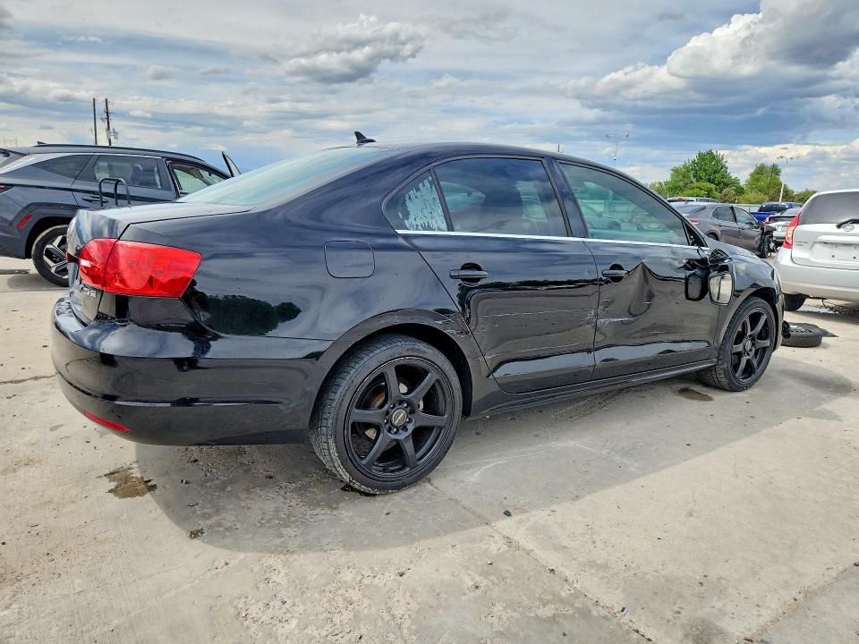 55033416 :رقم المزاد ، 3VWDP7AJ6DM351735 vin ، 2013 Volkswagen Jetta مزاد بيع
