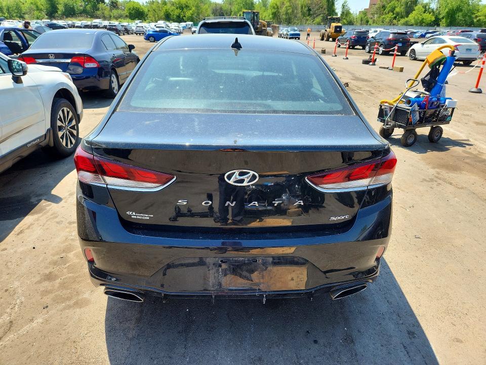 Продажа на аукционе авто 2019 Hyundai Sonata, vin: 5NPE34AF4KH805545, номер лота: 53985496