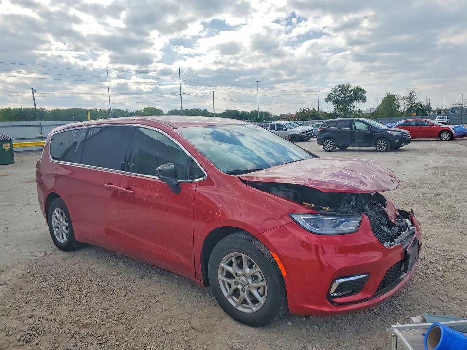 52670706 :رقم المزاد ، 2C4RC1BG5TR190130 vin ، 2026 Chrysler Pacifica مزاد بيع