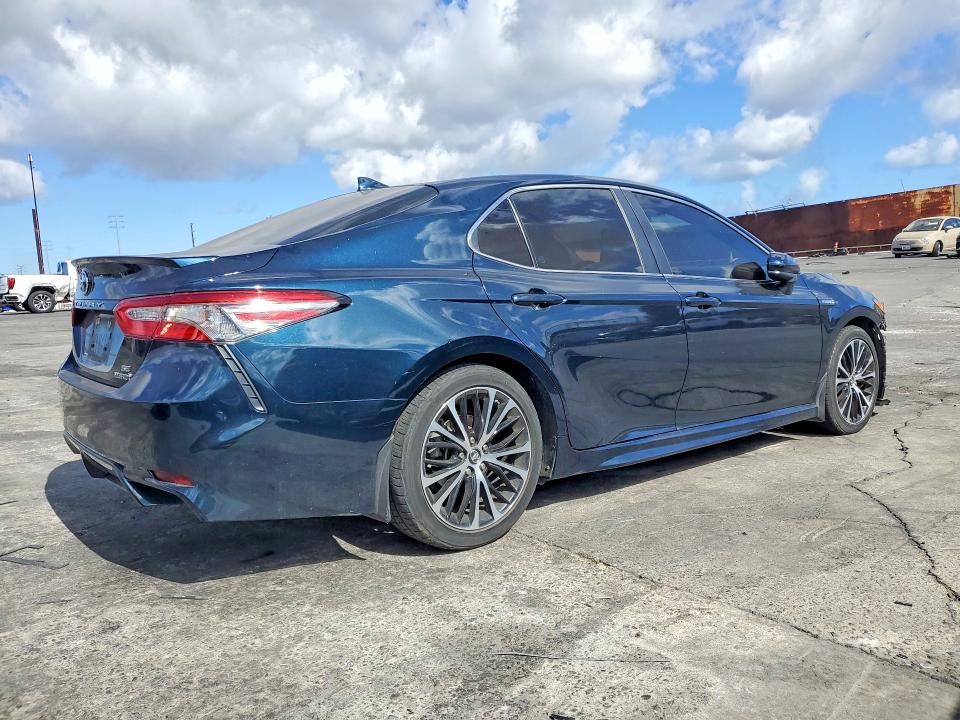 Продажа на аукционе авто 2019 Toyota Camry Hybrid, vin: 4T1B21HK7KU515941, номер лота: 54532636