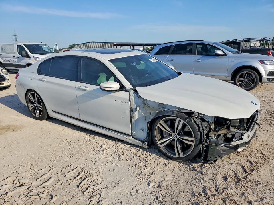 53557336 :رقم المزاد ، WBA7F0C5XKGM25723 vin ، 2019 Bmw 750 مزاد بيع