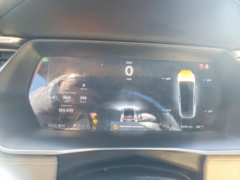 2016 Tesla Model X მანქანა იყიდება აუქციონზე, vin: 5YJXCBE25GF004214, აუქციონის ნომერი: 52894306