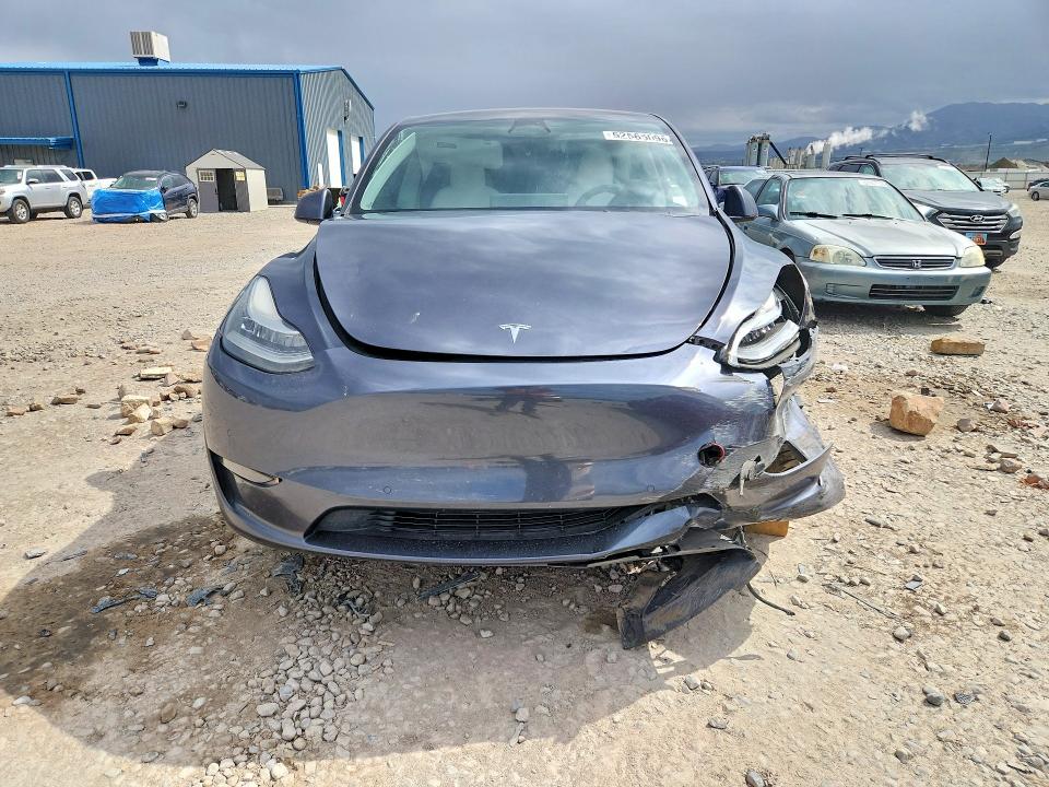 Продажа на аукционе авто 2021 Tesla Model Y, vin: 5YJYGDEE8MF240401, номер лота: 52565096