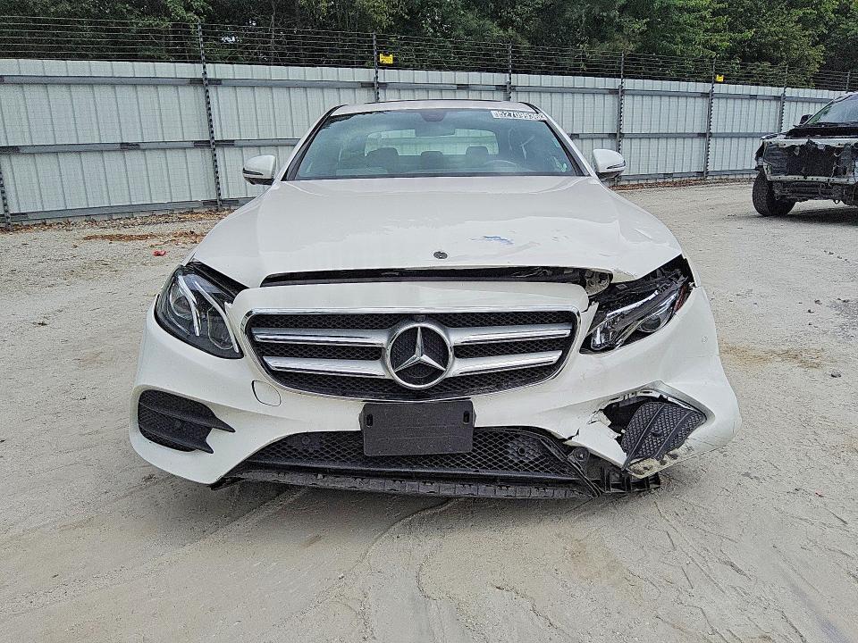 2020 Mercedes-benz E მანქანა იყიდება აუქციონზე, vin: WDDZF8EBXLA756454, აუქციონის ნომერი: 52709936