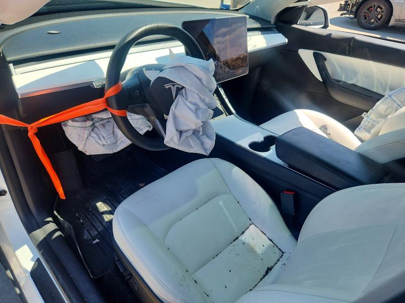 53241266 :رقم المزاد ، 5YJYGDEE6LF014498 vin ، 2020 Tesla Model Y مزاد بيع
