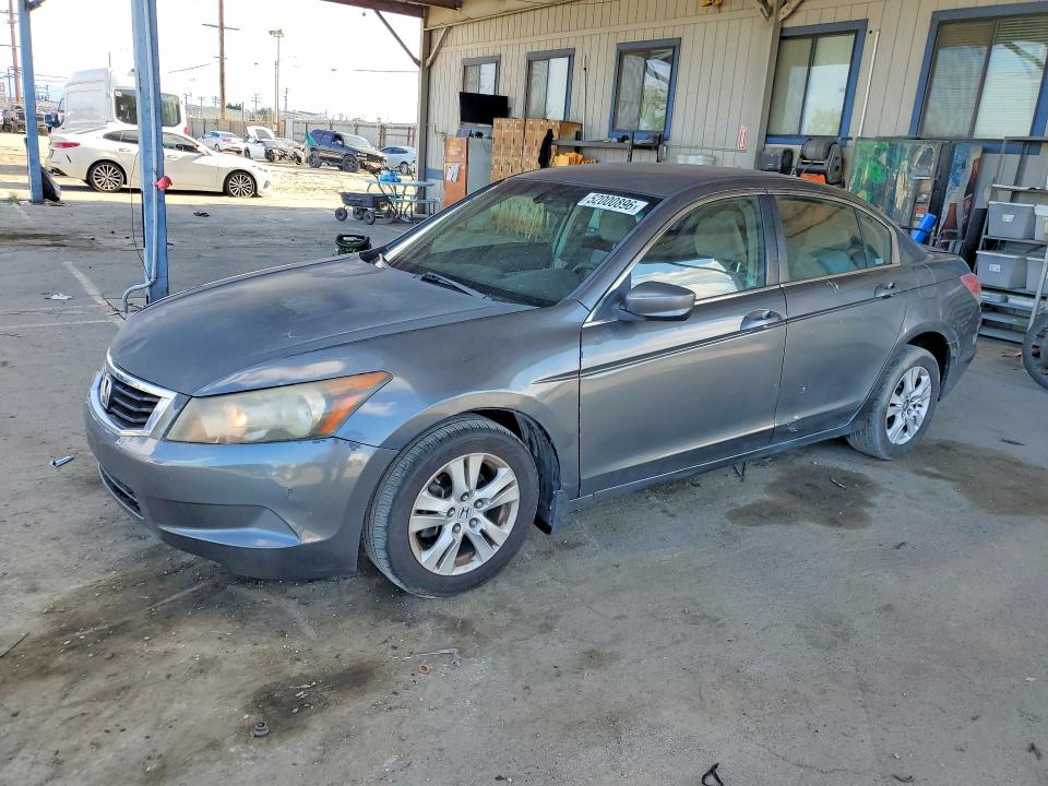 Продажа на аукционе авто 2008 Honda Accord, vin: JHMCP26488C023887, номер лота: 52000896
