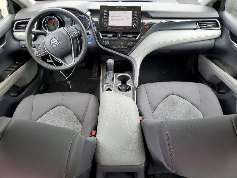 Auction sale of the 2021 Toyota Camry Hybrid, vin: 4T1C31AK5MU557586, lot number: 54795256