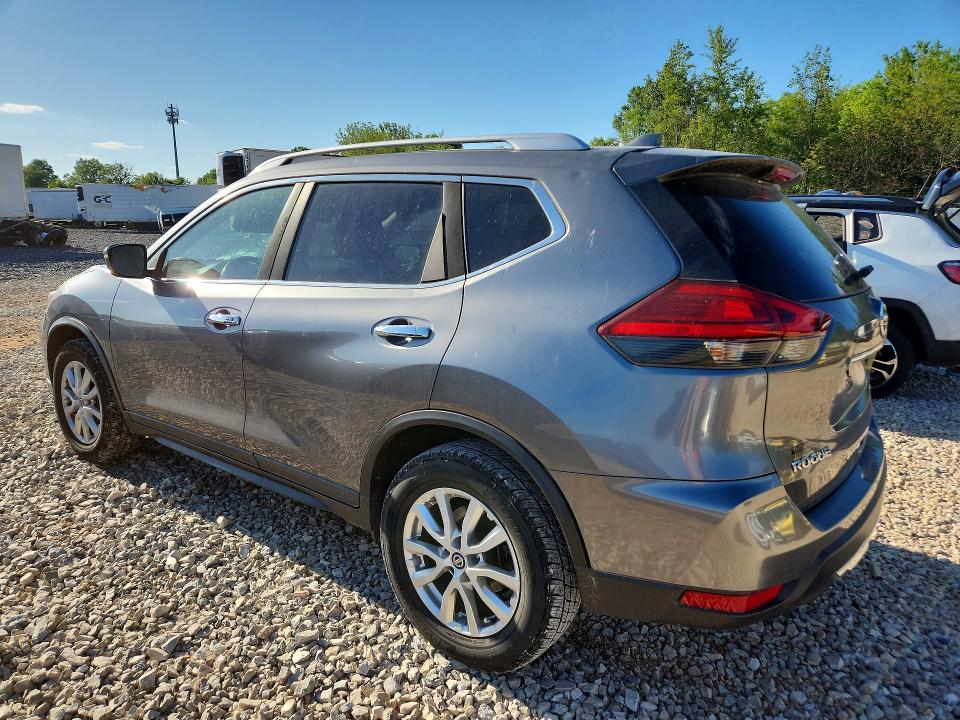 2017 Nissan Rogue მანქანა იყიდება აუქციონზე, vin: KNMAT2MT5HP588329, აუქციონის ნომერი: 52303046
