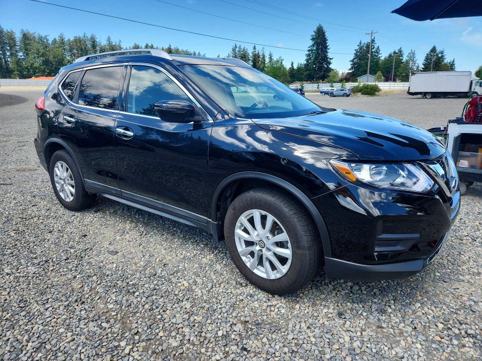 2017 Nissan Rogue მანქანა იყიდება აუქციონზე, vin: KNMAT2MVXHP619611, აუქციონის ნომერი: 54093936
