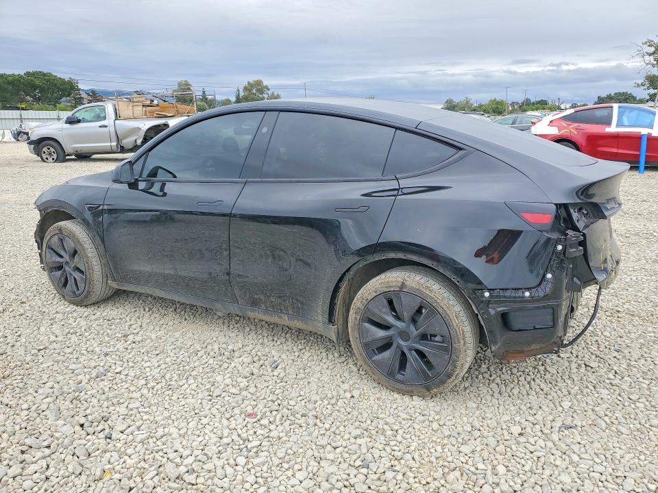 2025 Tesla Model Y მანქანა იყიდება აუქციონზე, vin: 7SAYGDED3SF306070, აუქციონის ნომერი: 52268646