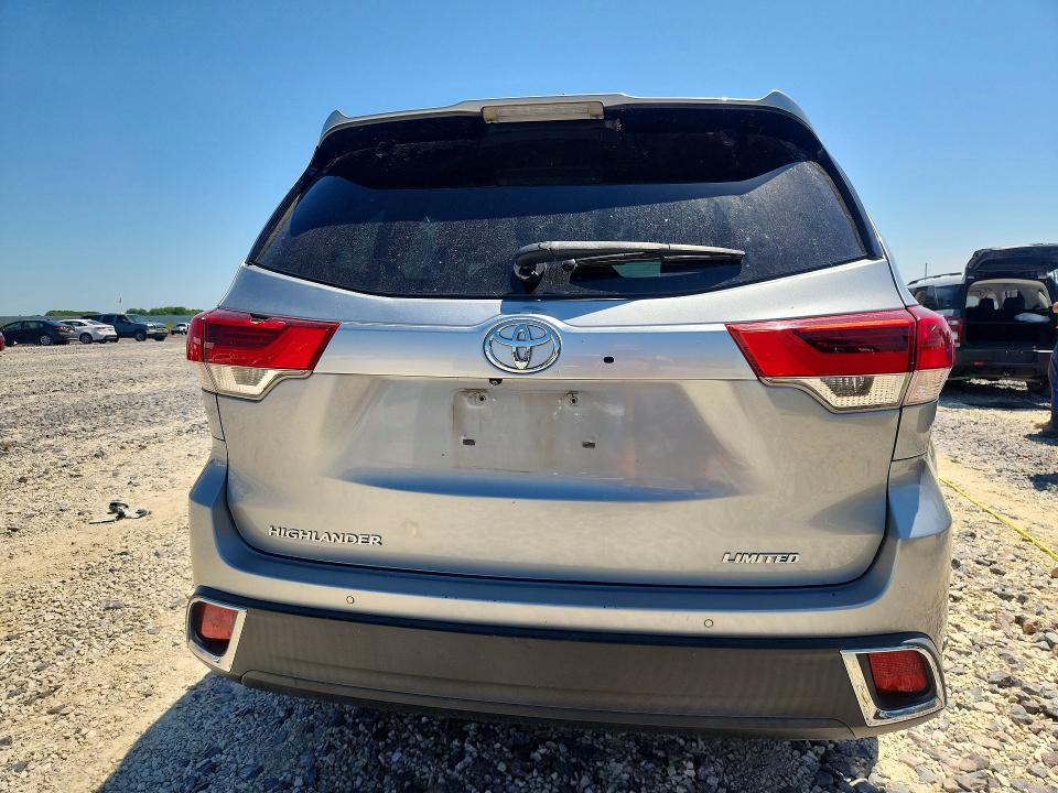 53213766 :رقم المزاد ، 5TDYZRFH4KS322473 vin ، 2019 Toyota Highlander مزاد بيع