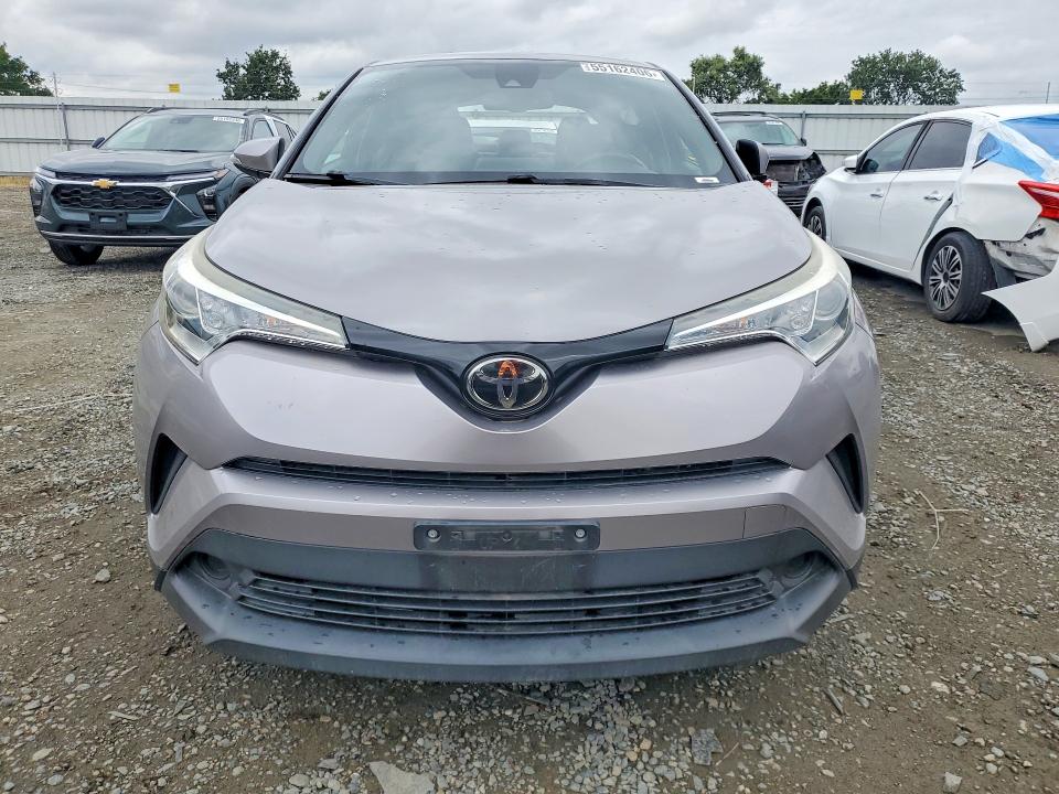 2018 Toyota C-hr მანქანა იყიდება აუქციონზე, vin: NMTKHMBX2JR024106, აუქციონის ნომერი: 55162406