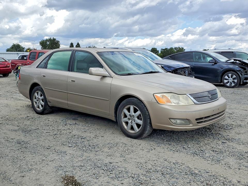 53851766 :رقم المزاد ، 4T1BF28B6YU080235 vin ، 2000 Toyota Avalon مزاد بيع