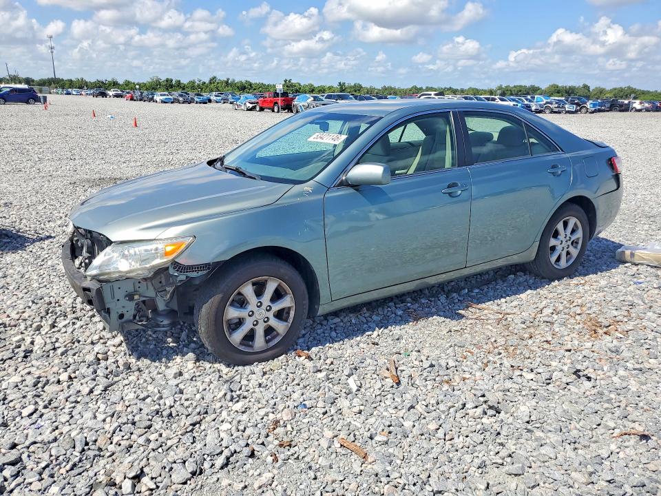 Auction sale of the 2011 Toyota Camry, vin: 4T1BF3EKXBU752802, lot number: 53421146