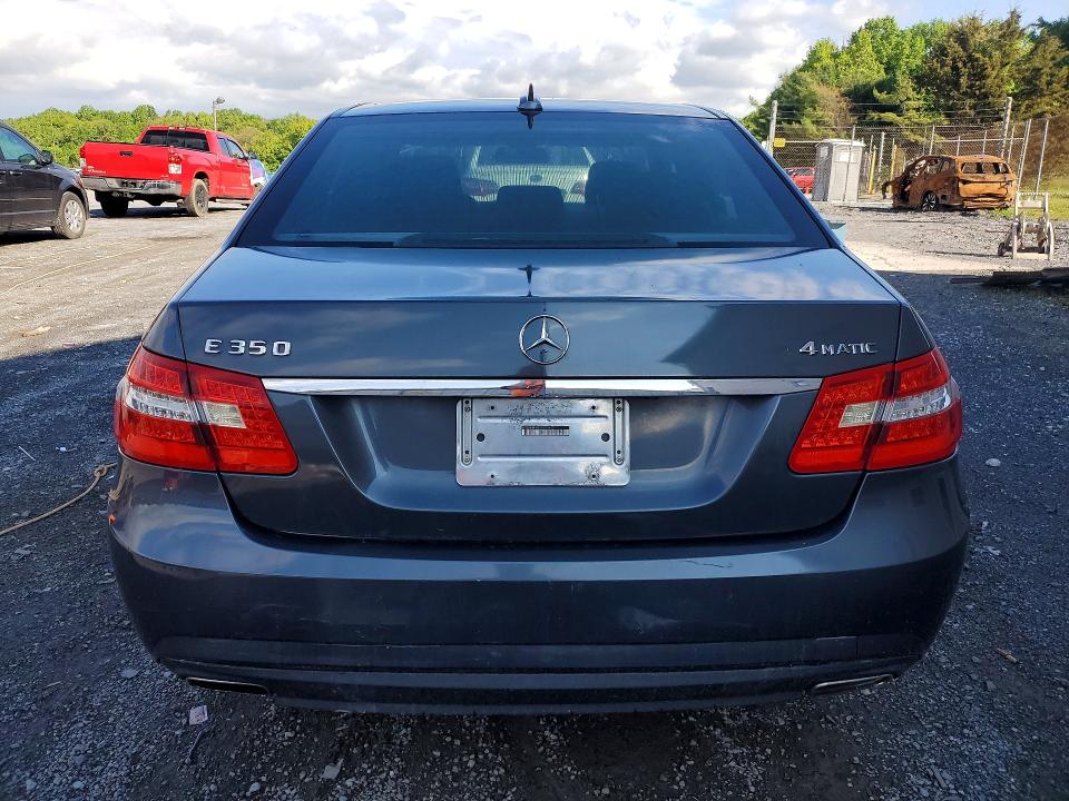 Продаж на аукціоні авто 2011 Mercedes-benz E, vin: WDDHF8HB8BA305643, номер лоту: 52905336