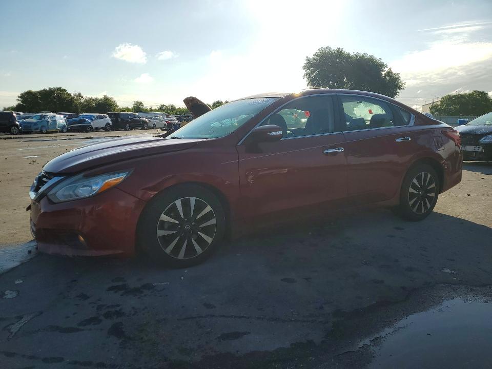 2018 Nissan Altima მანქანა იყიდება აუქციონზე, vin: 1N4AL3AP6JC156896, აუქციონის ნომერი: 53377106