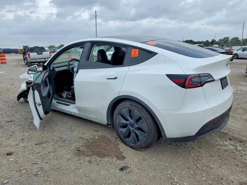 53586146 :رقم المزاد ، 7SAYGDED3SA357260 vin ، 2025 Tesla Model Y مزاد بيع