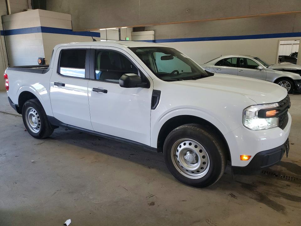 Продажа на аукционе авто 2024 Ford Maverick, vin: 3FTTW8B91RRB41842, номер лота: 53379446