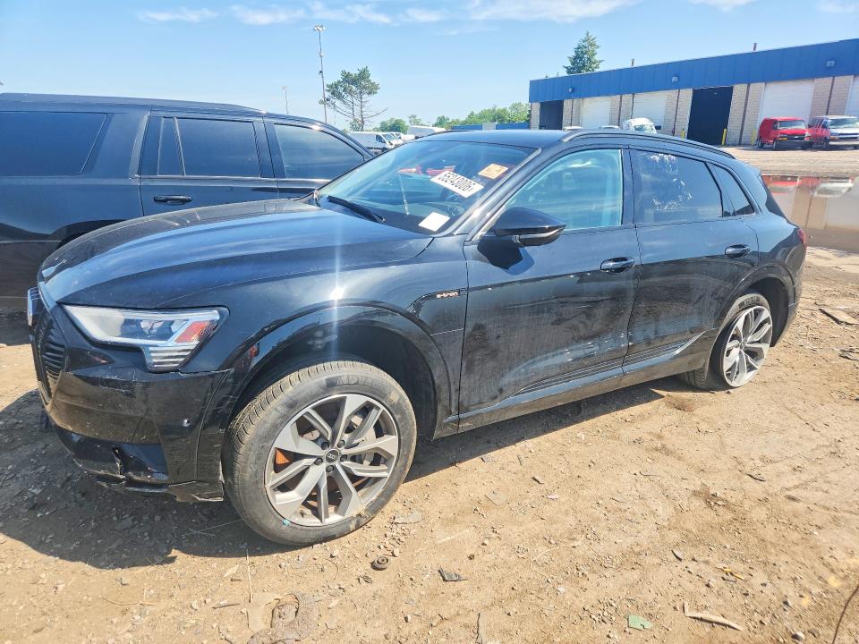 Продажа на аукционе авто 2021 Audi E-tron, vin: WA1LAAGE1MB020277, номер лота: 55243006