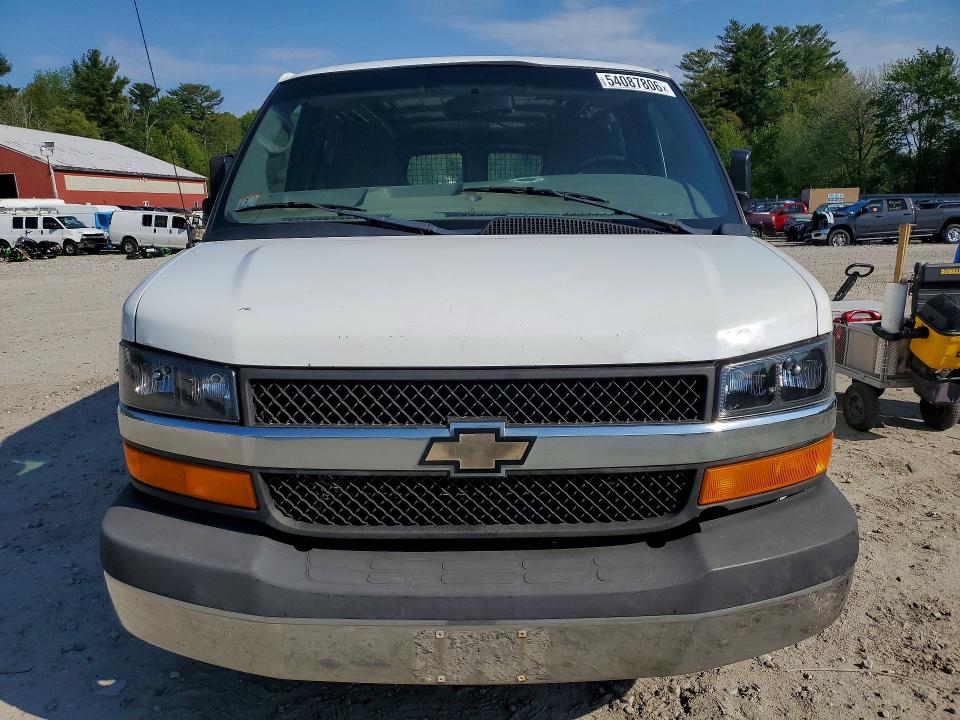 54087806 :رقم المزاد ، 1GCZGTCG3B1145205 vin ، 2011 Chev Express G3500 مزاد بيع