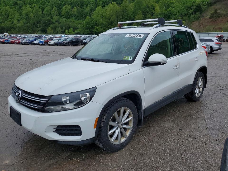 Auction sale of the 2017 Volkswagen Tiguan, vin: WVGSV7AXXHK020198, lot number: 52526886