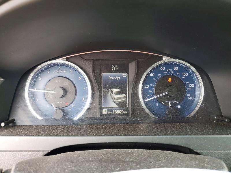 53364576 :رقم المزاد ، 4T1BF1FK8HU792436 vin ، 2017 Toyota Camry مزاد بيع